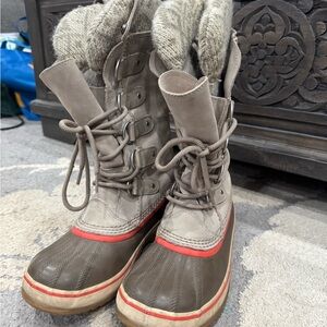 Sorel Women's Winter Boots - Brown and Red